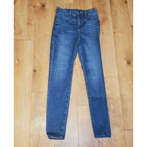 AMAZING American Eagle Blue Curvy High Rise Skinny Jegging Women’s Size 4 Reg